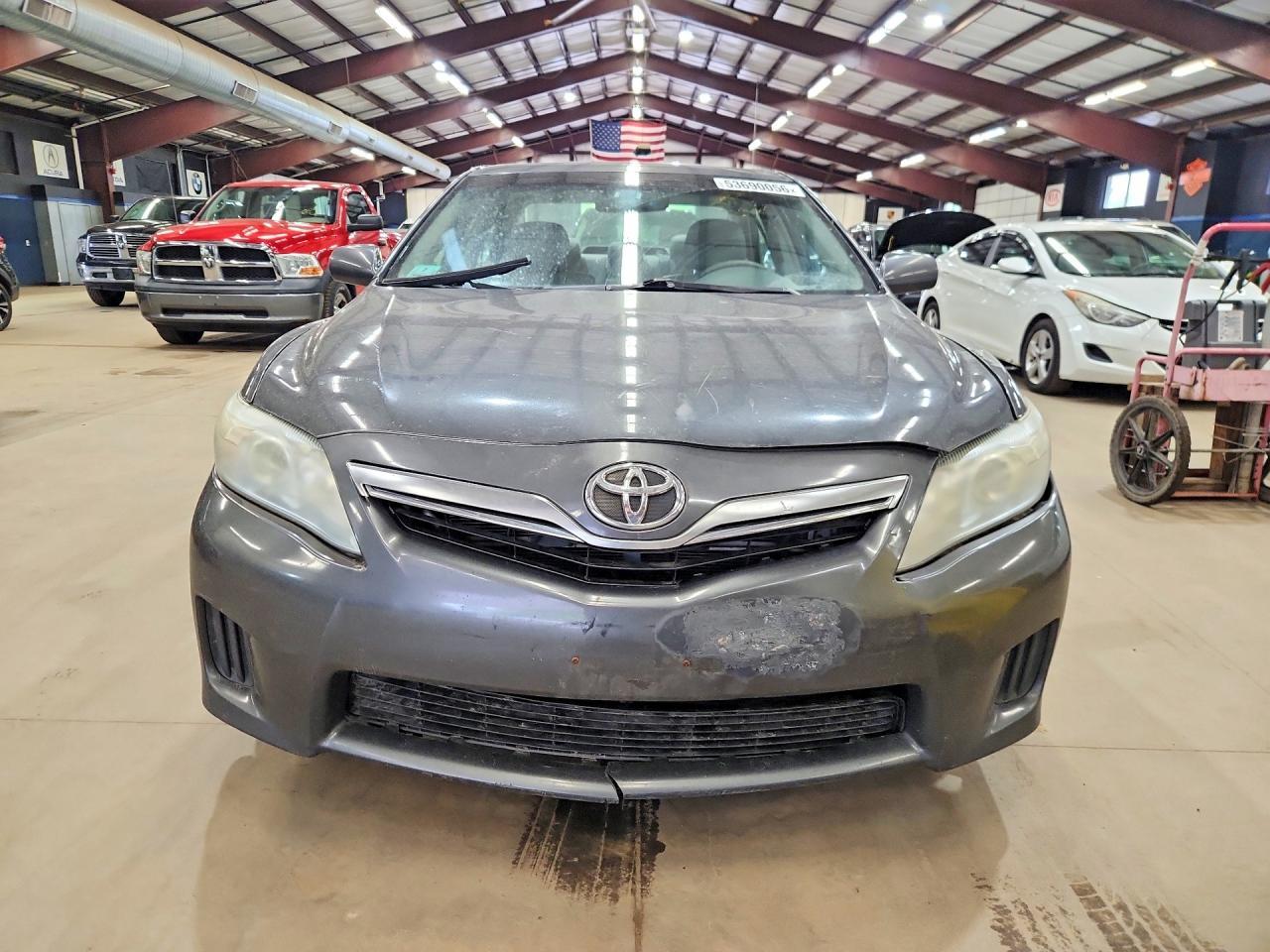 2011 Toyota Camry Hybrid - Фото 5