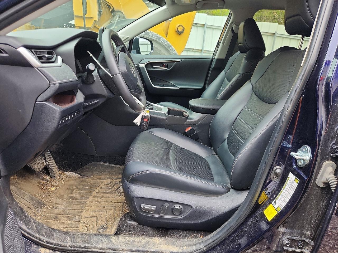 2024 Toyota Rav4 Limited - Фото 7