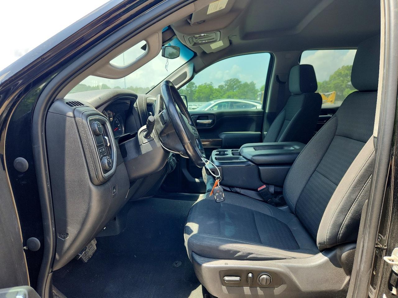 2020 Chevrolet Silverado C1500 Rst - Image 7