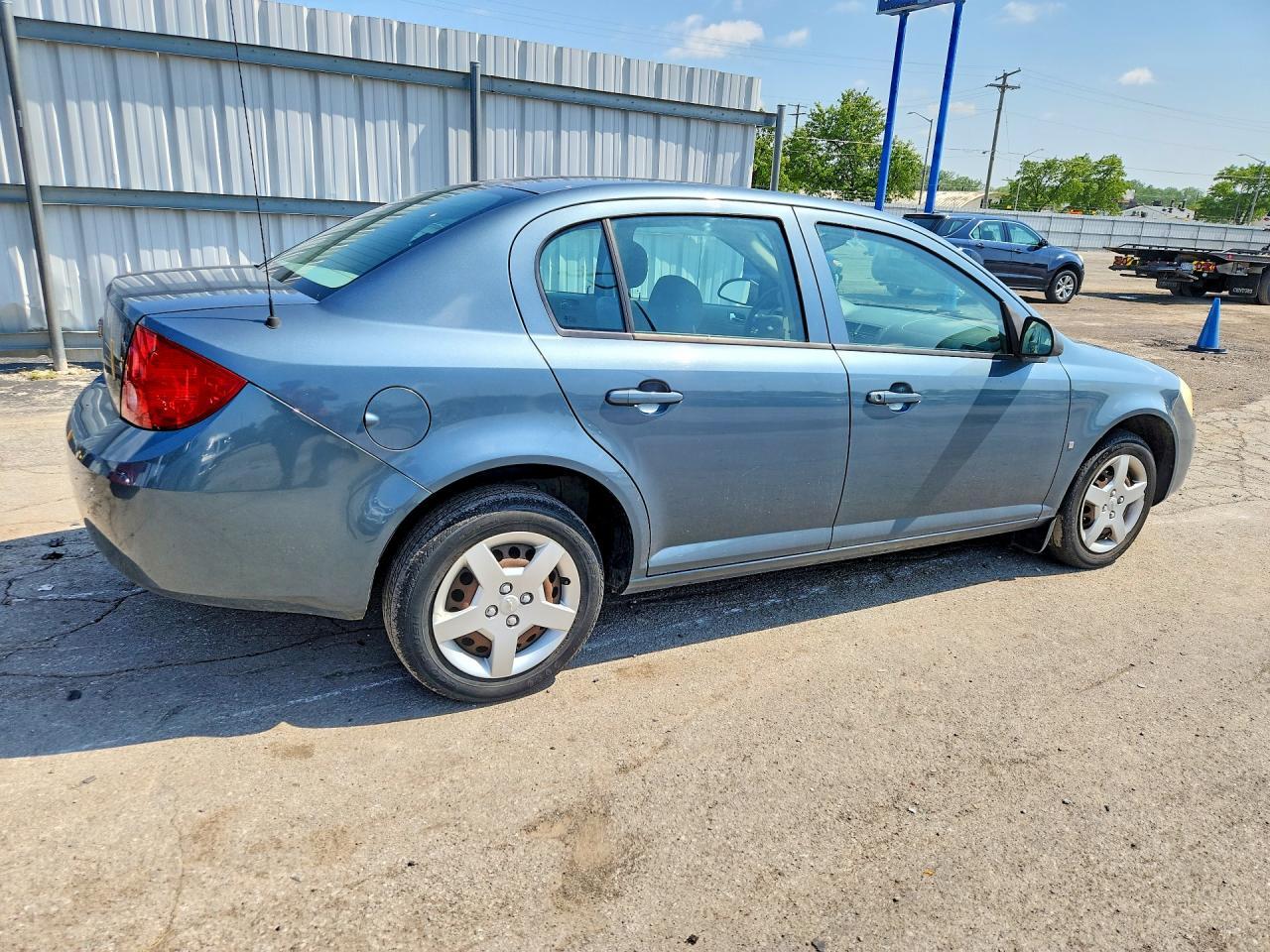 2007 Chevrolet Cobalt Ls - Image 3