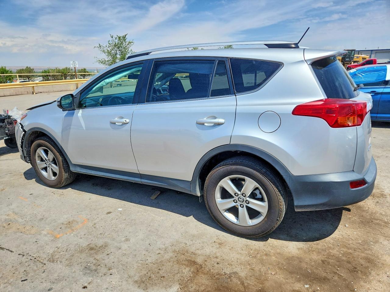 2015 Toyota Rav4 Xle - Фото 2