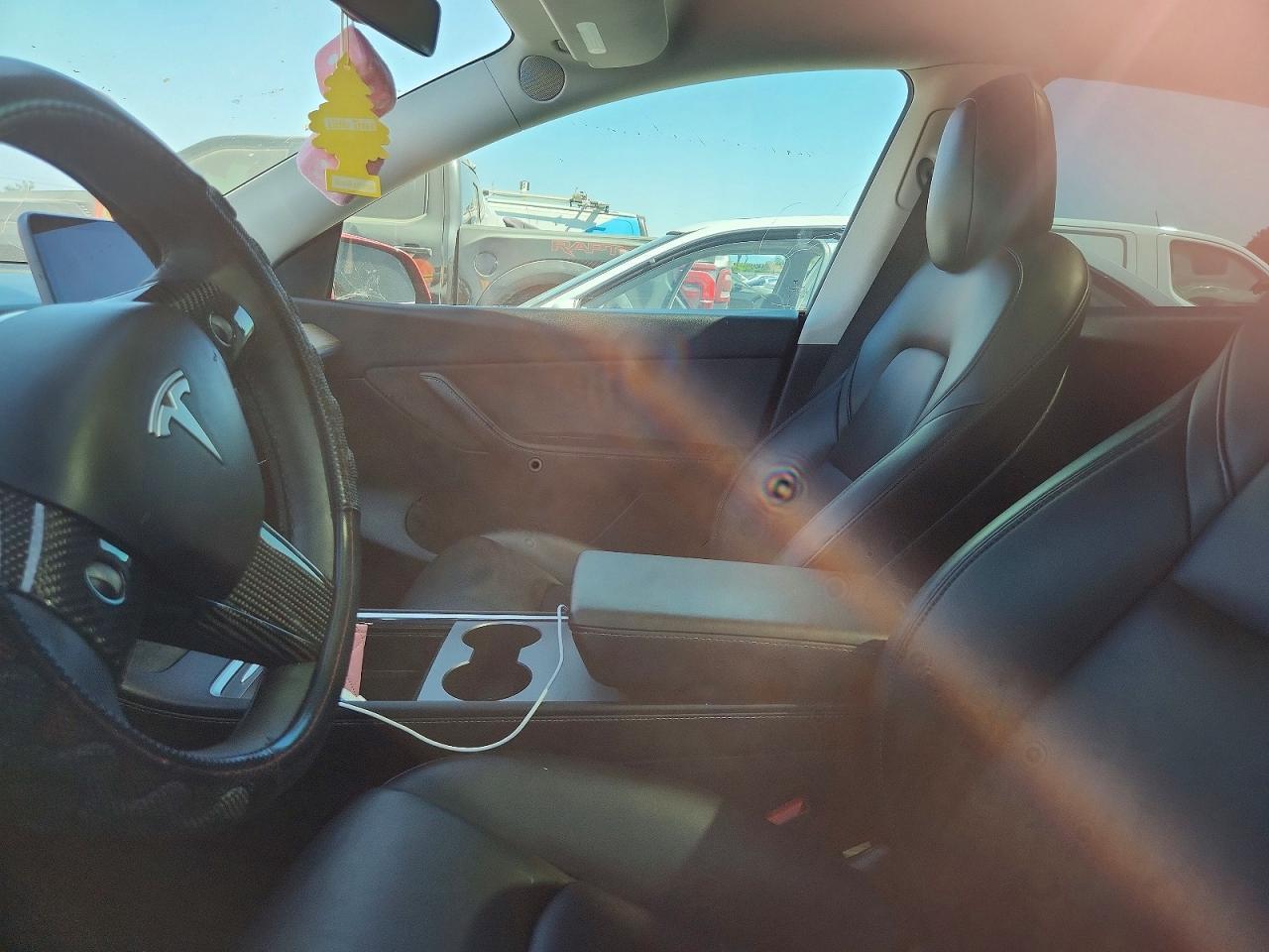 2022 Tesla Model Y - Фото 7