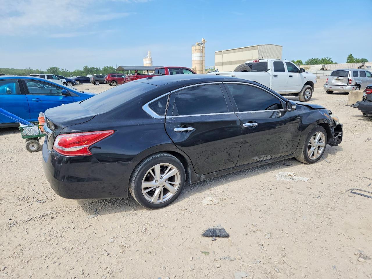2013 Nissan Altima 2.5 - Фото 3