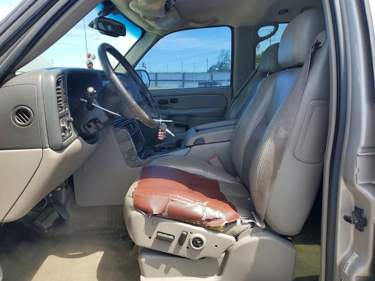 2004 GMC Yukon - Фото 7
