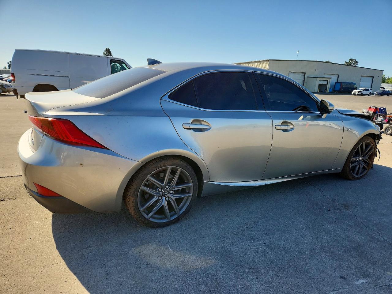 2017 Lexus Is 350 - Фото 3