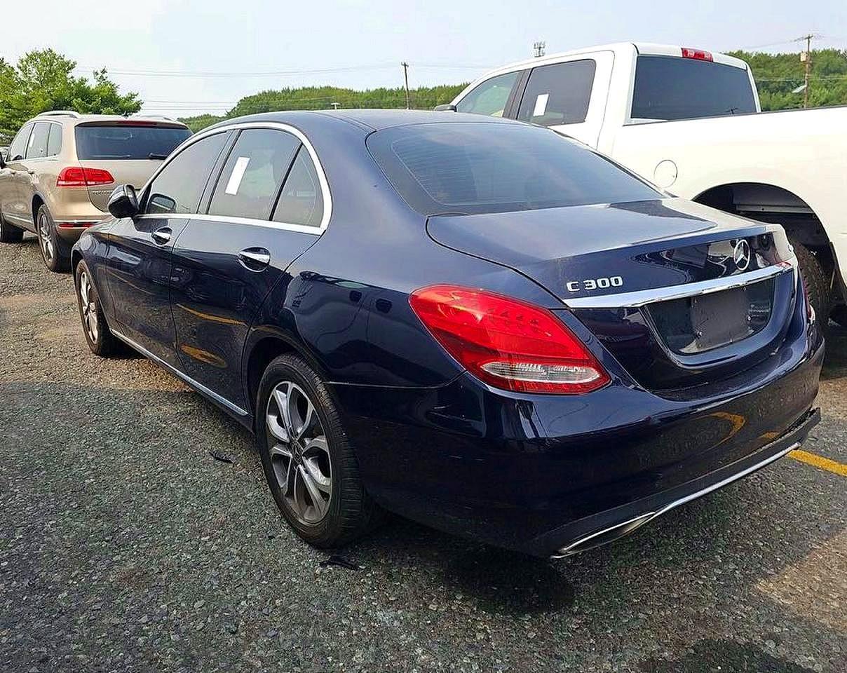 2017 Mercedes-Benz C 300 4Matic - Image 3