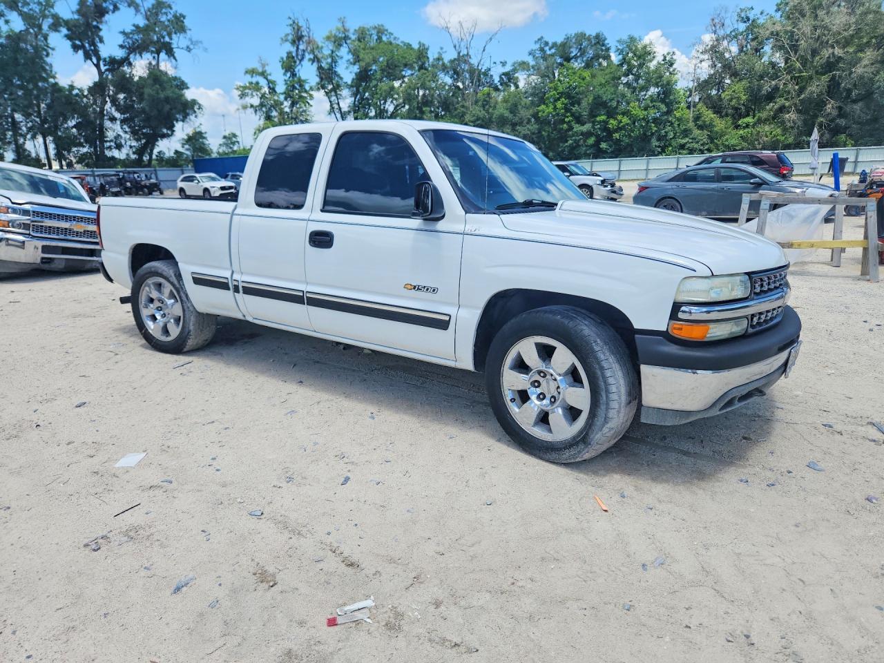 2002 Chevrolet Silverado - Image 4