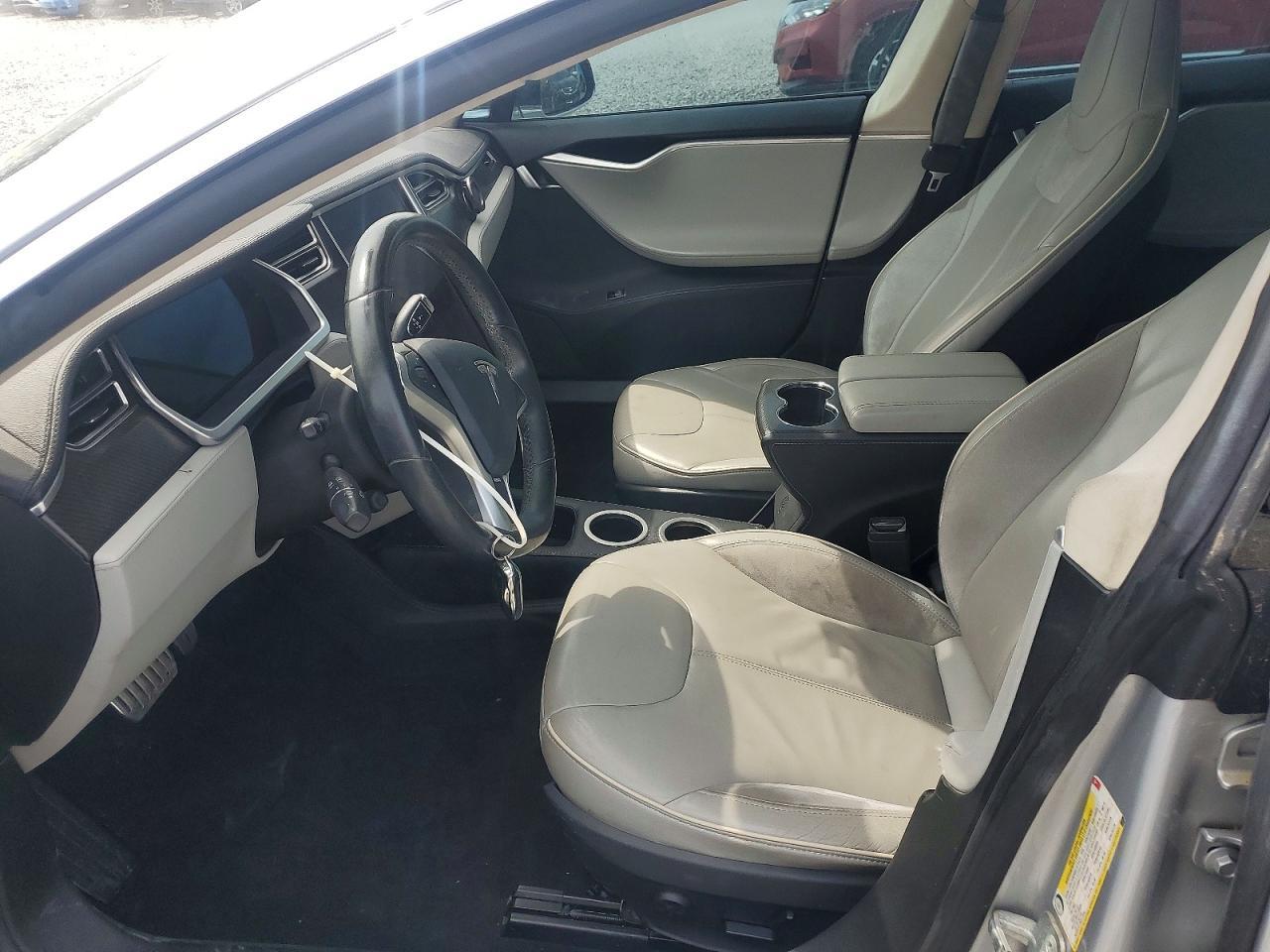 2013 Tesla Model S - Фото 7