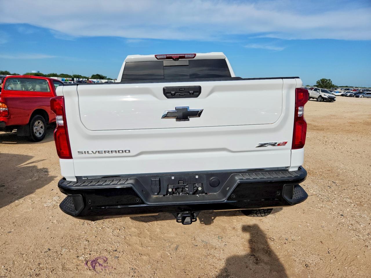 2025 Chevrolet Silverado K1500 Zr2 - Image 6