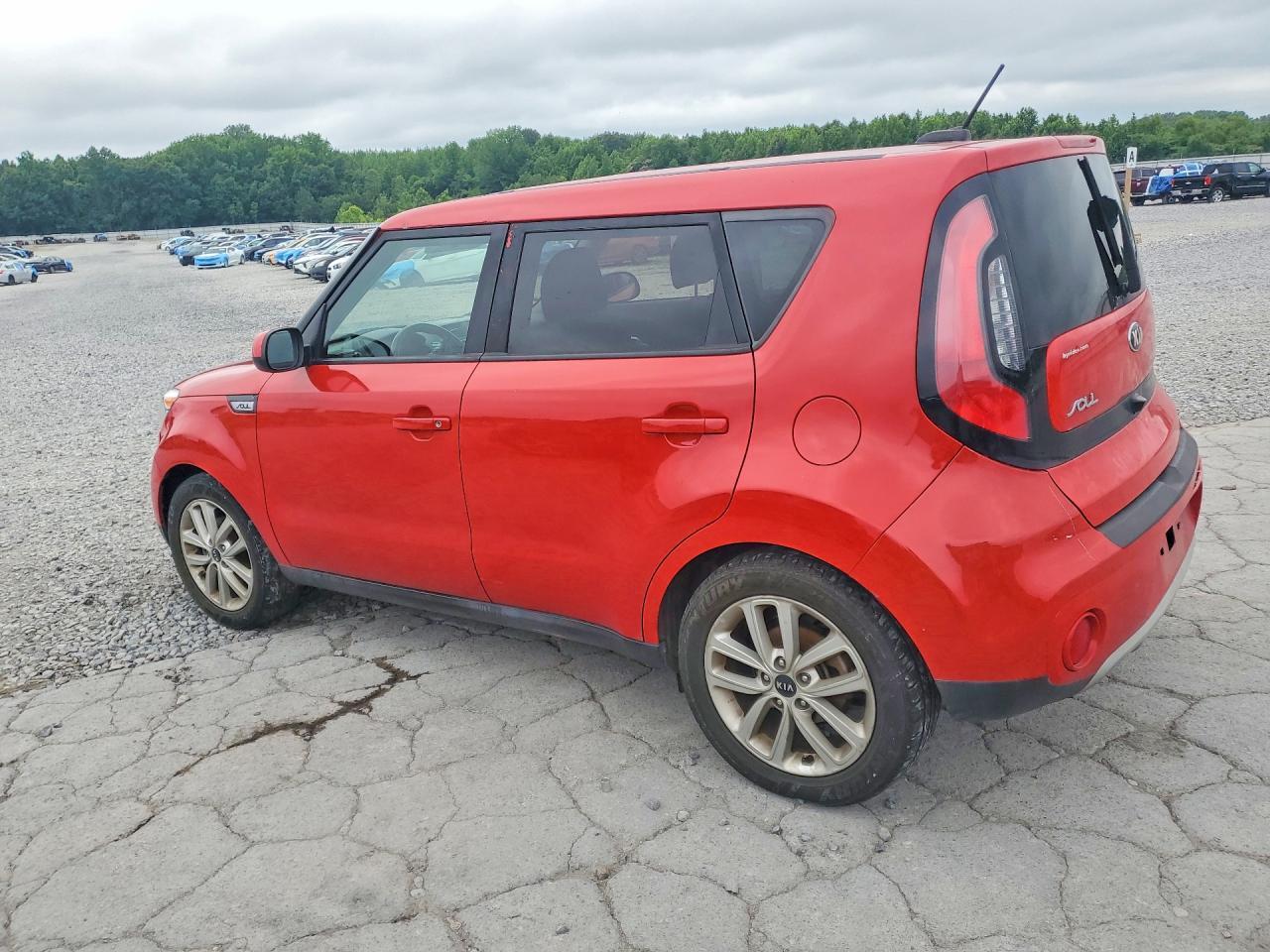 2019 Kia Soul + - Image 2