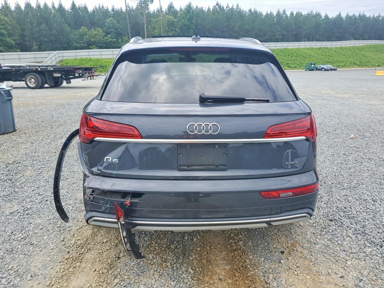 2021 Audi Q5 Premium Plus - Image 6
