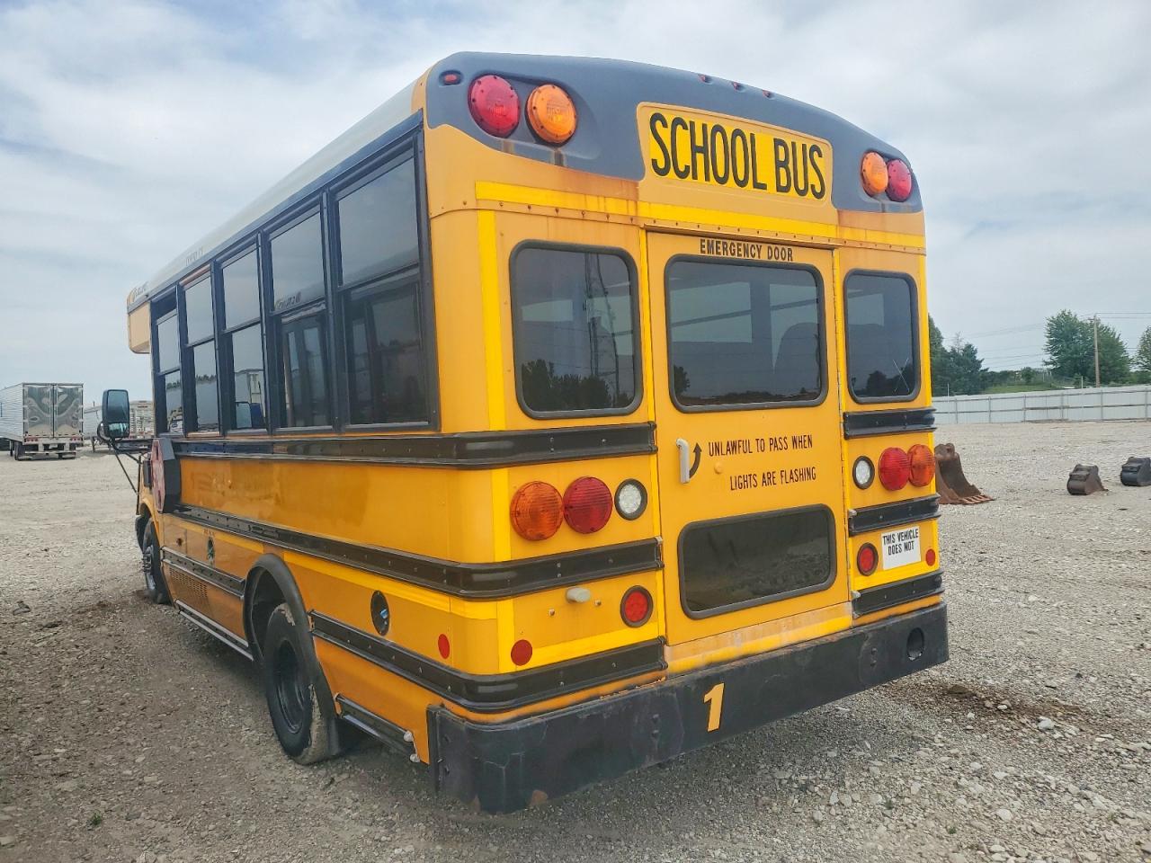 2012 Chevrolet Express School Bus - Image 3