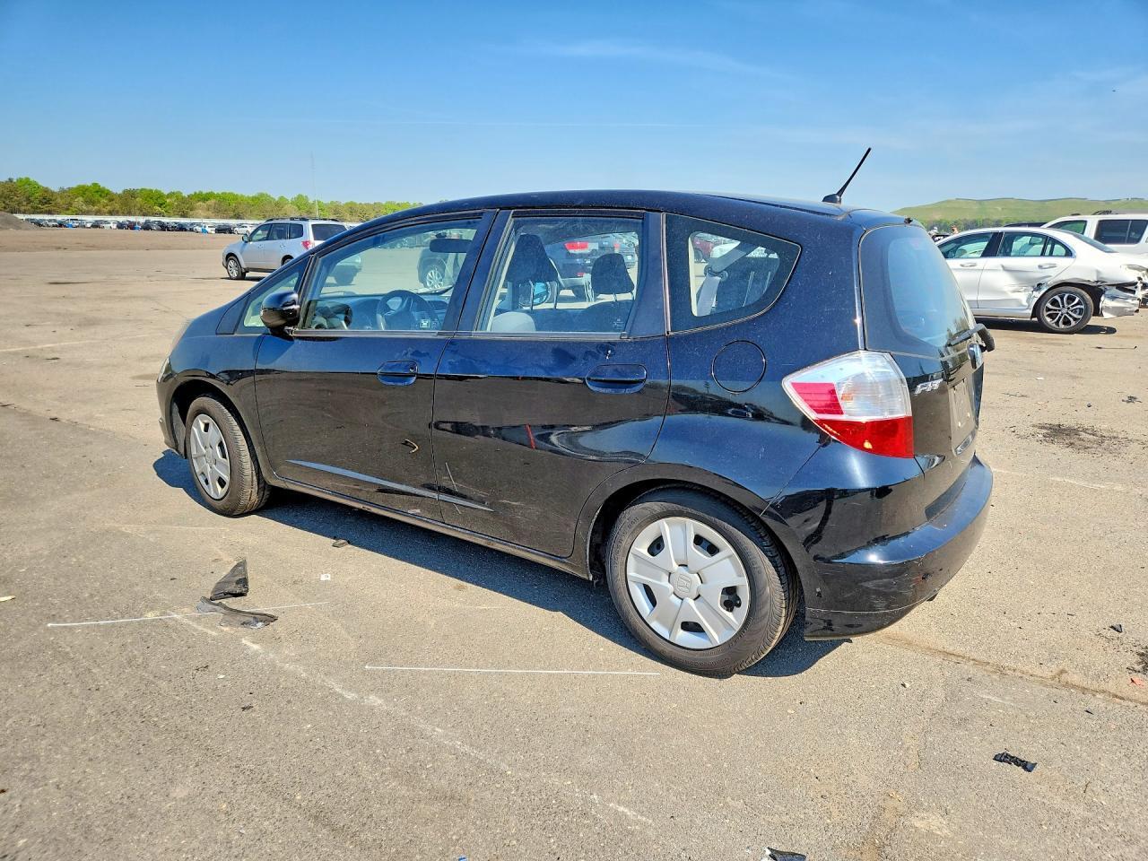 2012 Honda Fit - Фото 2