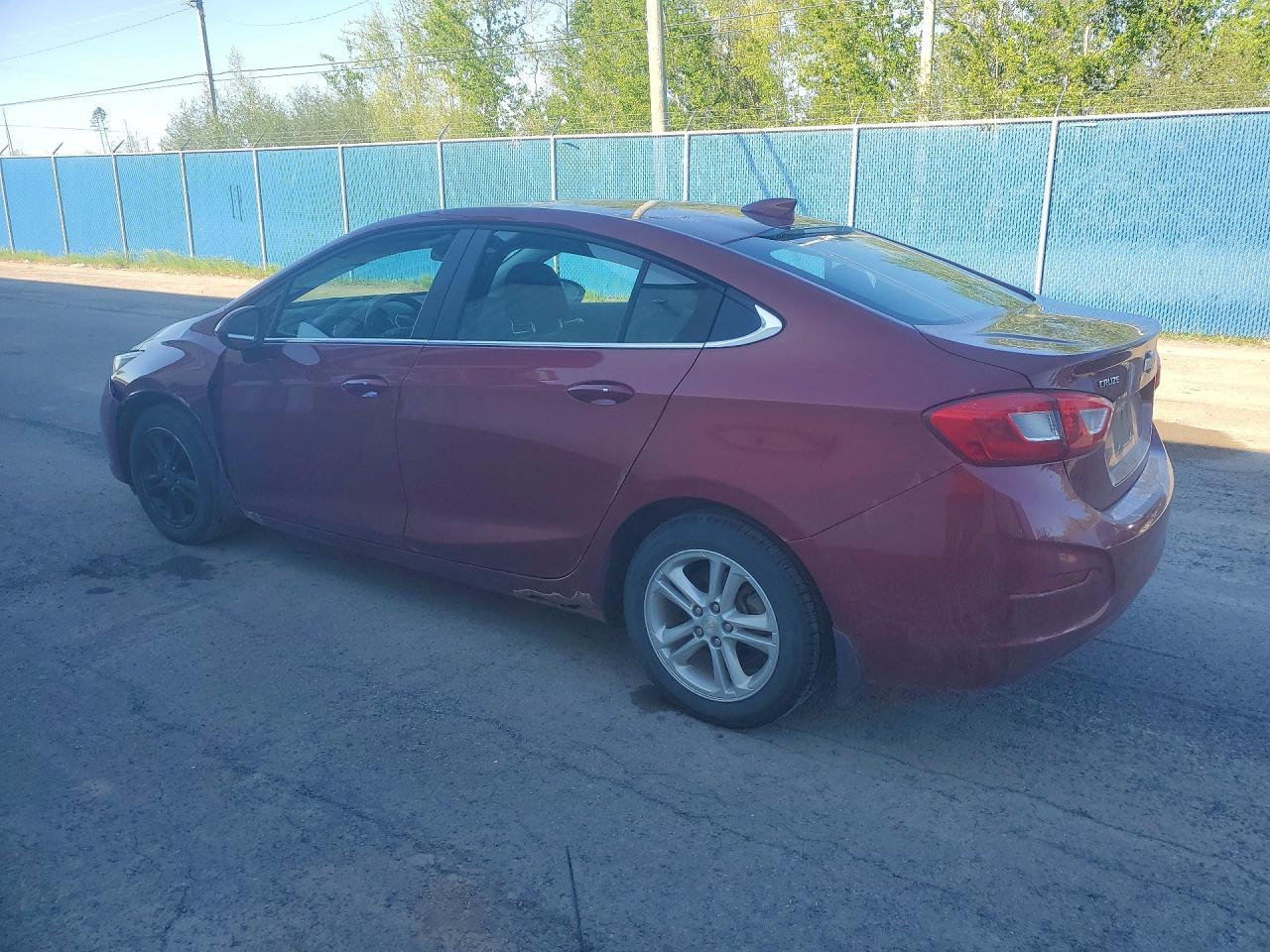 2018 Chevrolet Cruze Lt - Фото 2