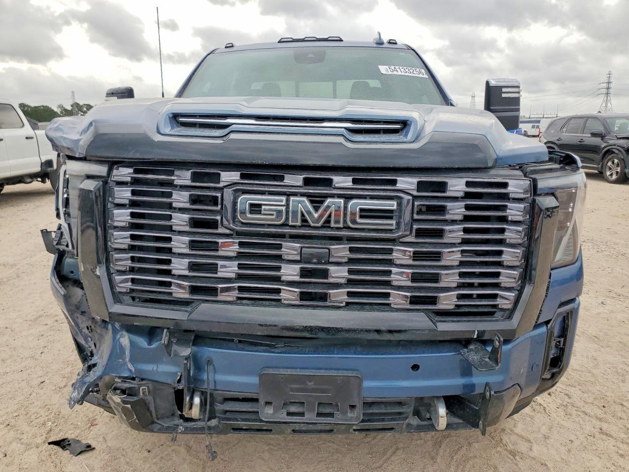 2025 GMC Sierra K2500 Denali Ultimate - Фото 5