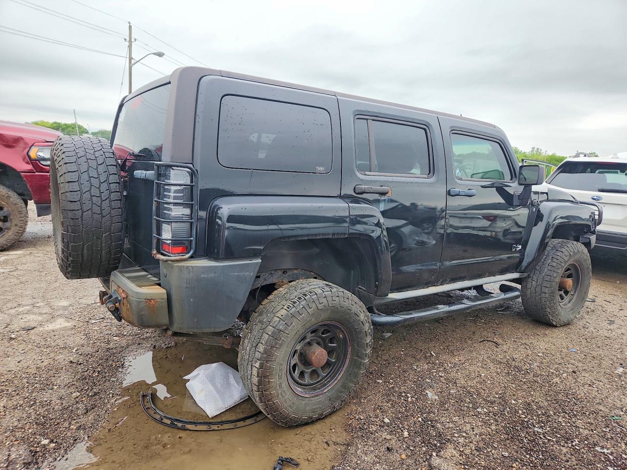 2007 Hummer H3 - Image 3