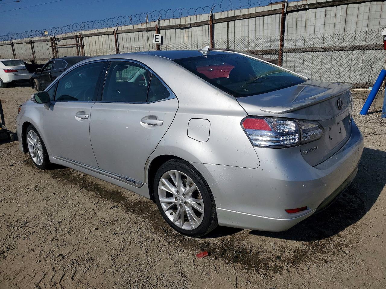 2010 Lexus Hs 250H - Фото 2