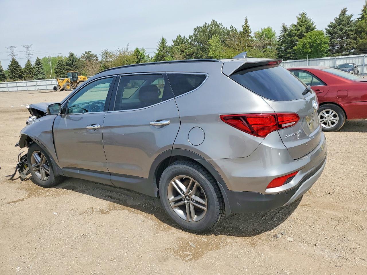 2018 Hyundai Santa Fe Sport 2.4L - Image 2