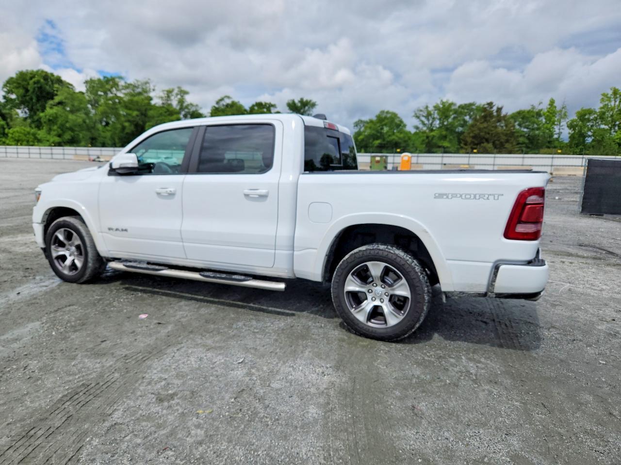 2022 Ram 1500 Laramie - Image 2