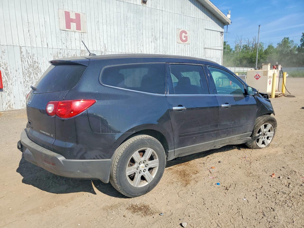 2011 Chevrolet Traverse Lt - Фото 3