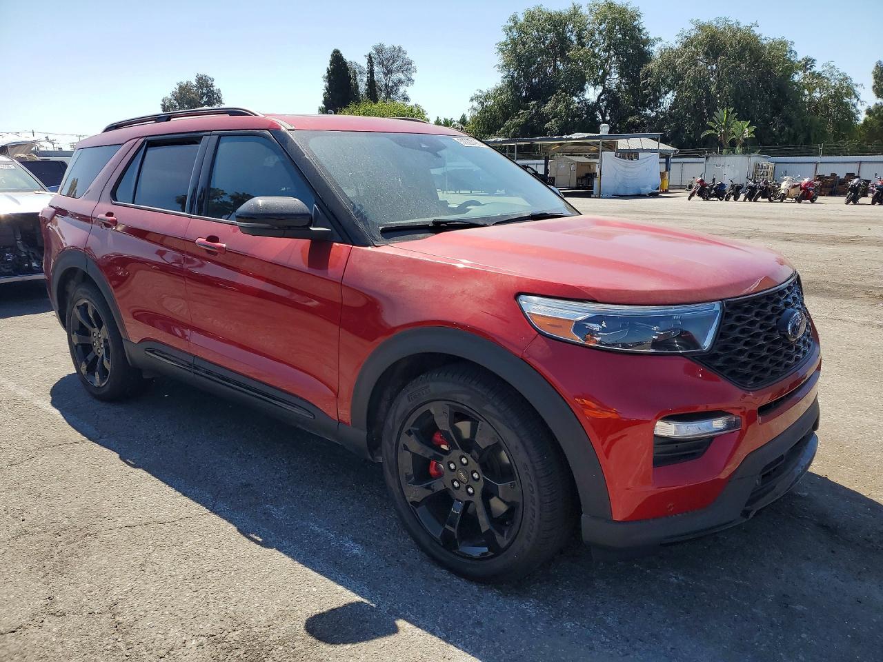 2023 Ford Explorer St - Фото 4