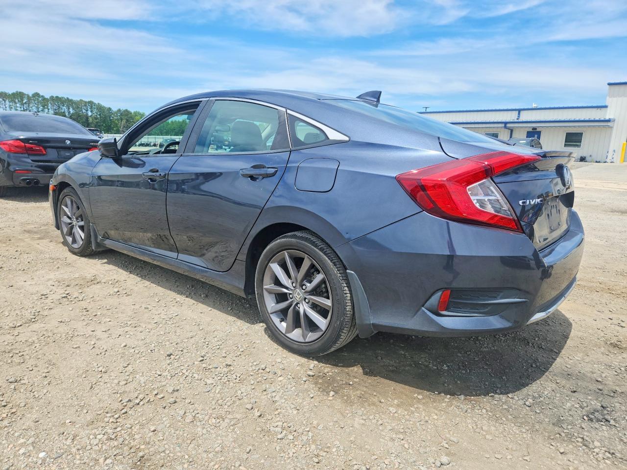 2019 Honda Civic Ex - Image 2