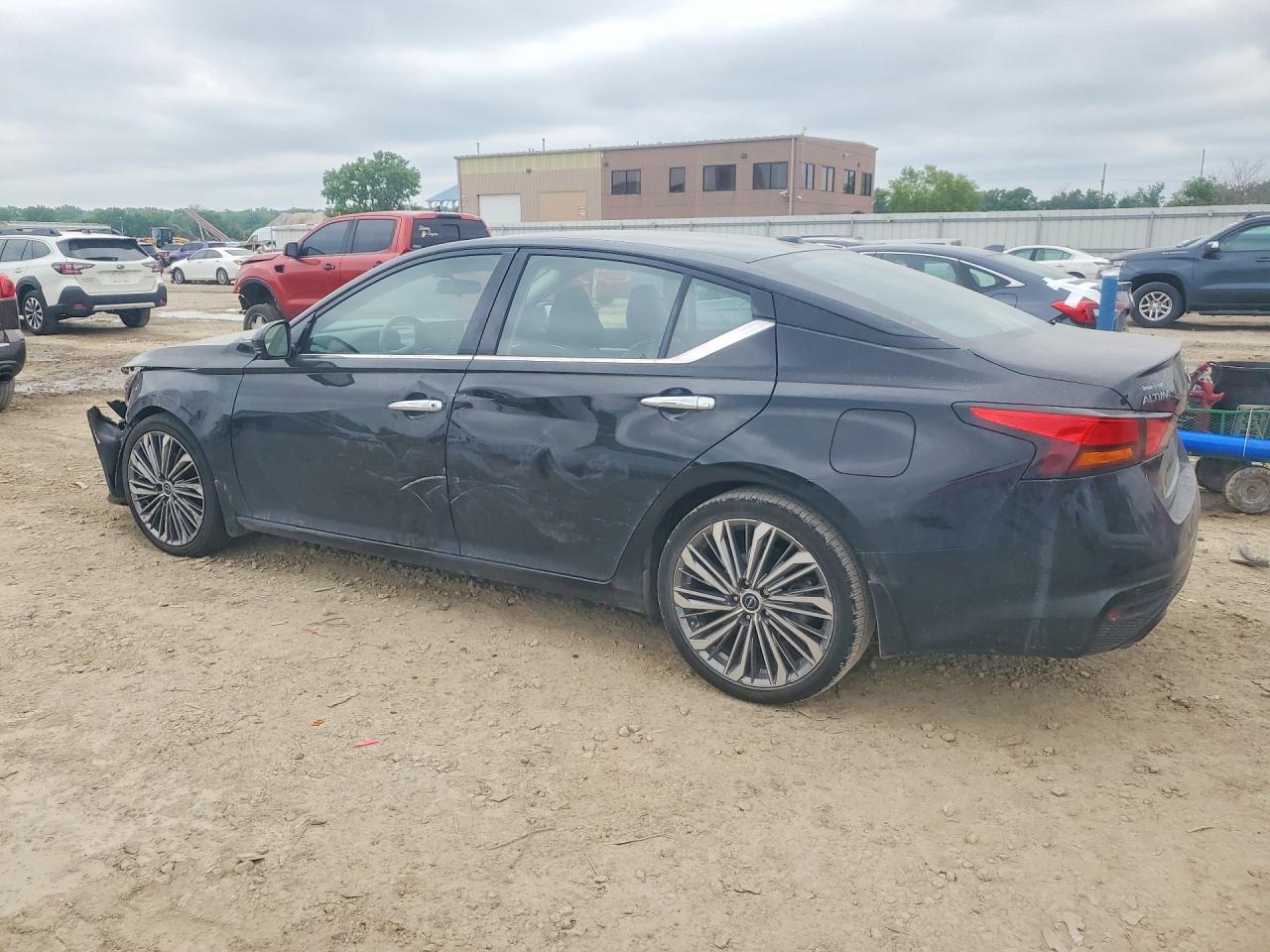 2024 Nissan Altima Sl - Фото 2