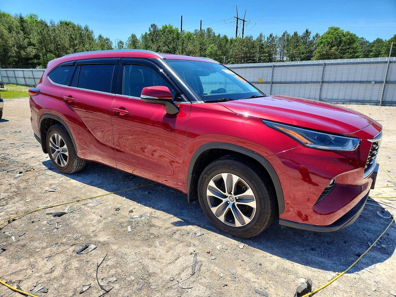 2021 Toyota Highlander Xle - Image 4
