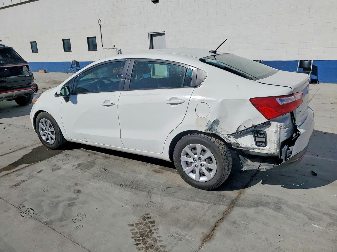 2014 Kia Rio - Фото 2