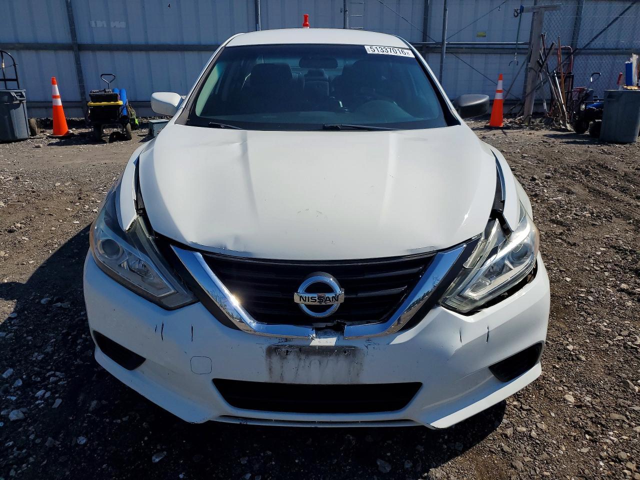 2017 Nissan Altima 2.5 S - Image 5