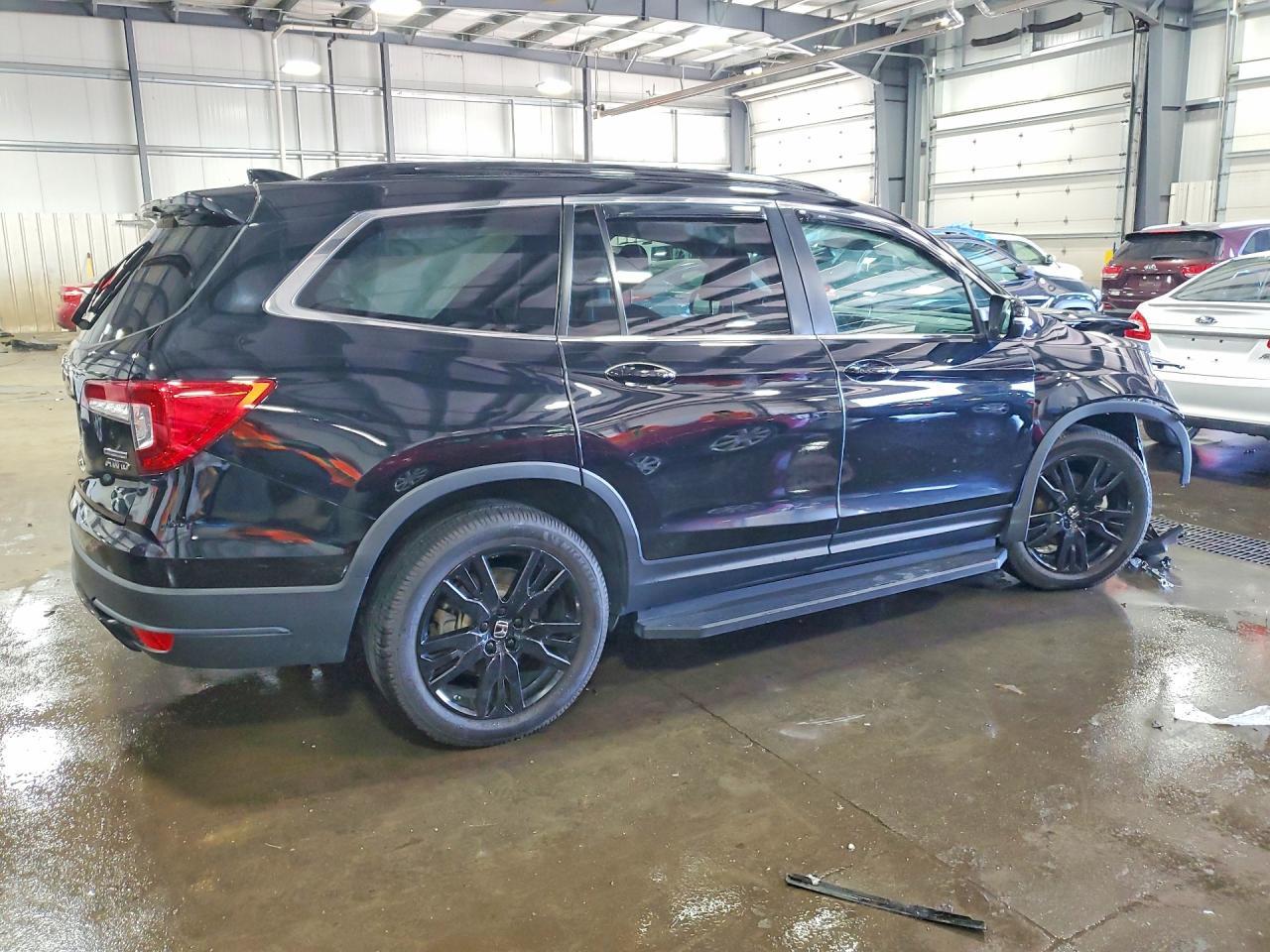 2022 Honda Pilot Se - Фото 3