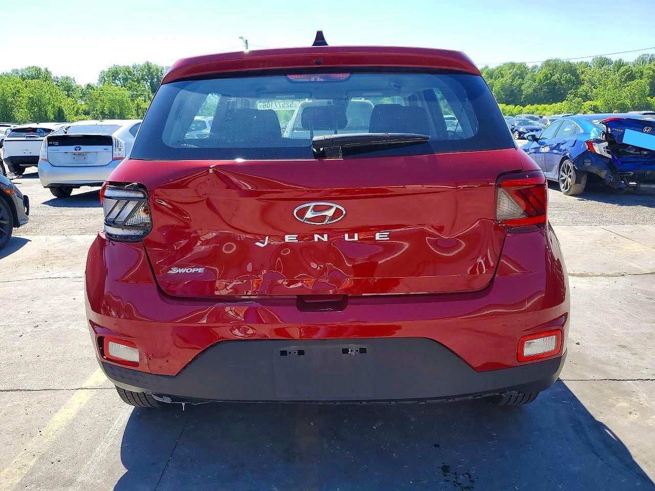 2021 Hyundai Venue Se - Image 6