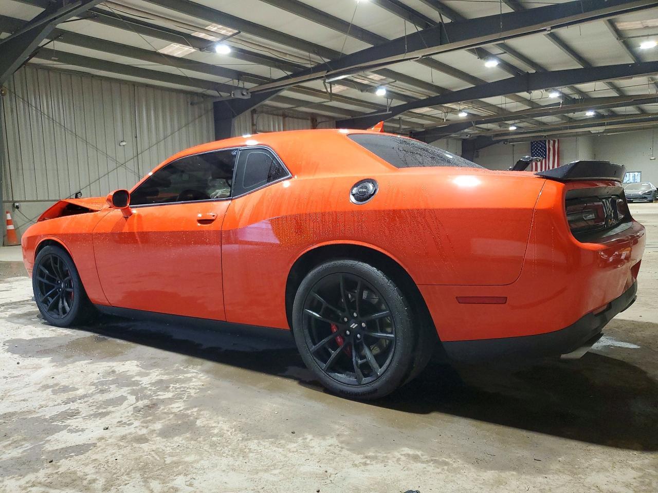 2020 Dodge Challenger R - Фото 2