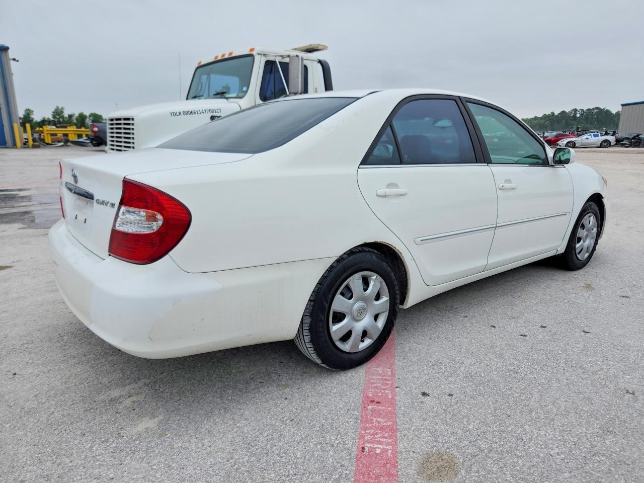 2002 Toyota Camry Xle - Image 3