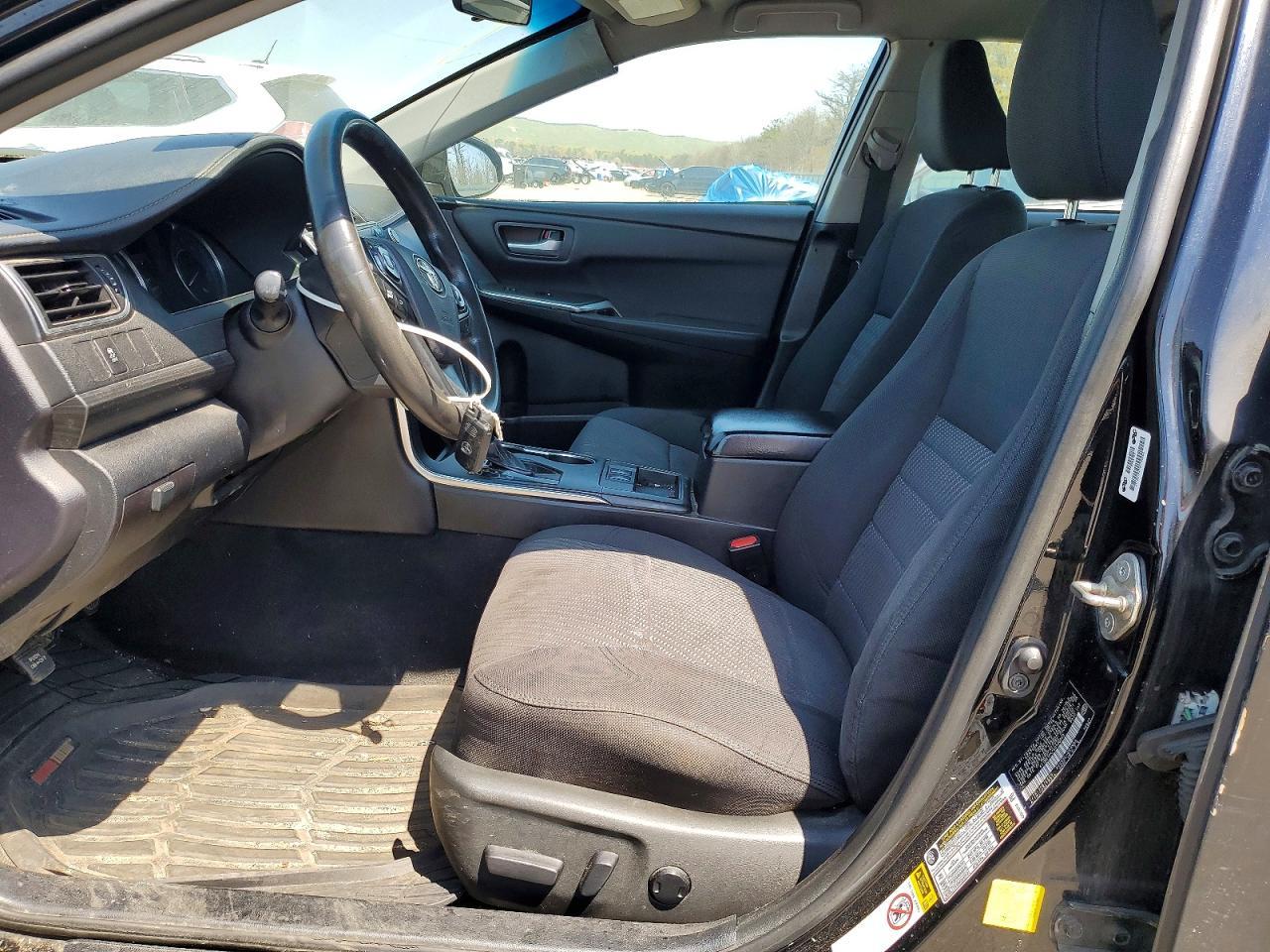 2016 Toyota Camry Hybrid Le - Фото 7