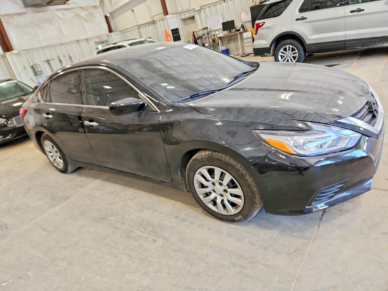 2017 Nissan Altima 2.5 S - Фото 4