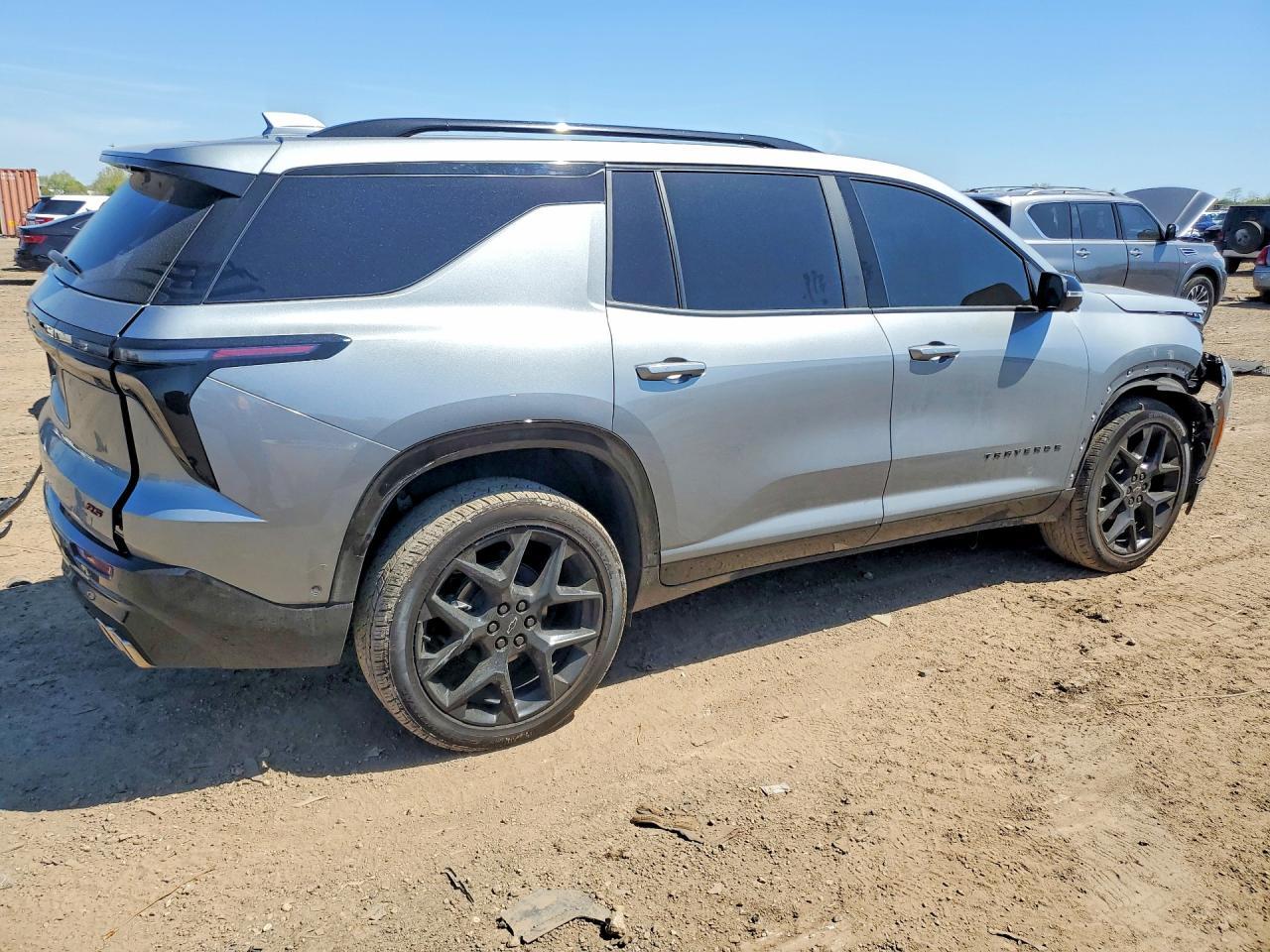 2026 Chevrolet Traverse Rs - Фото 3