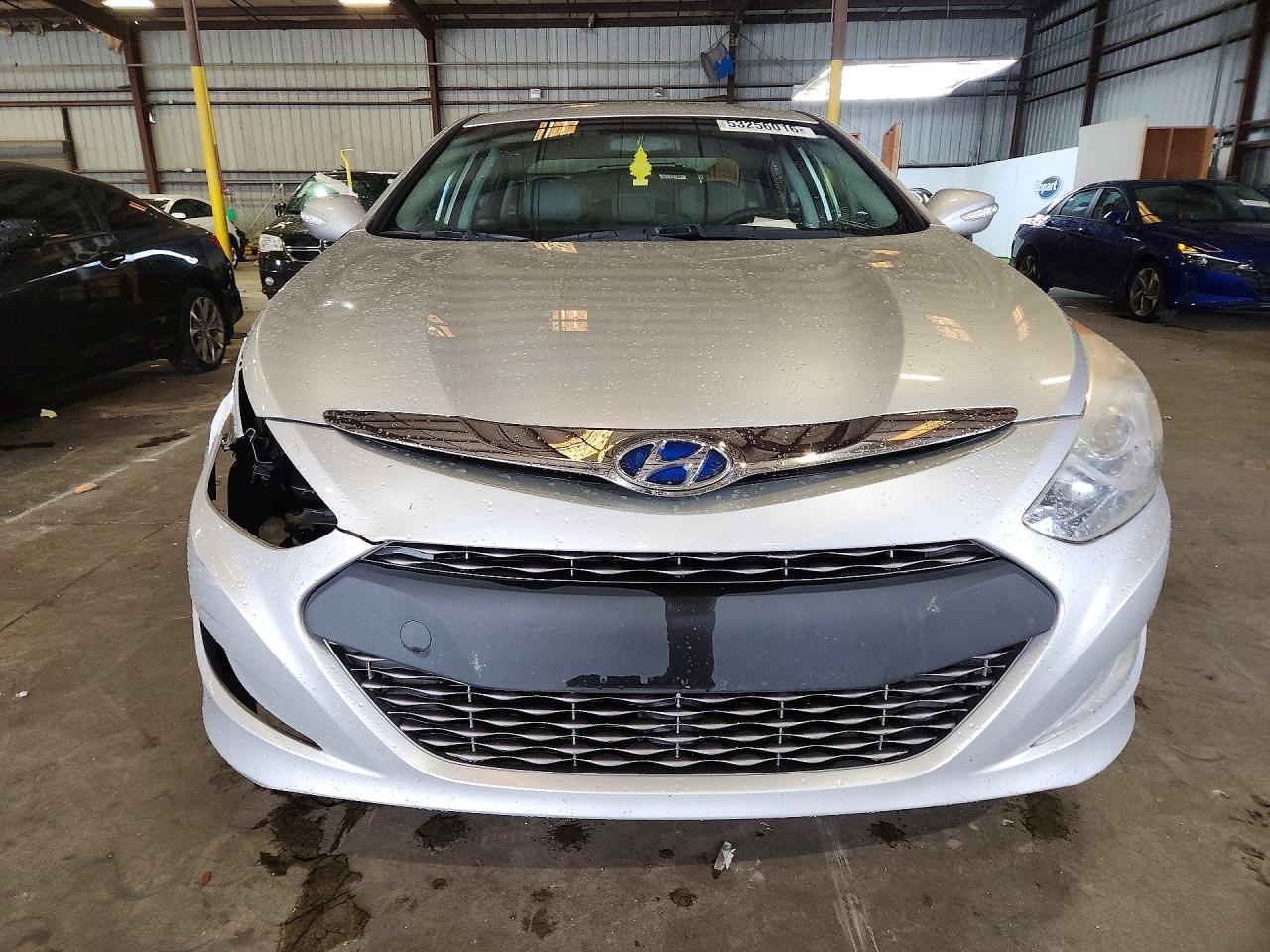 2011 Hyundai Sonata Hybrid - Фото 5