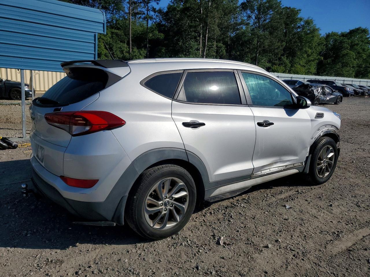 2017 Hyundai Tucson Se - Фото 3