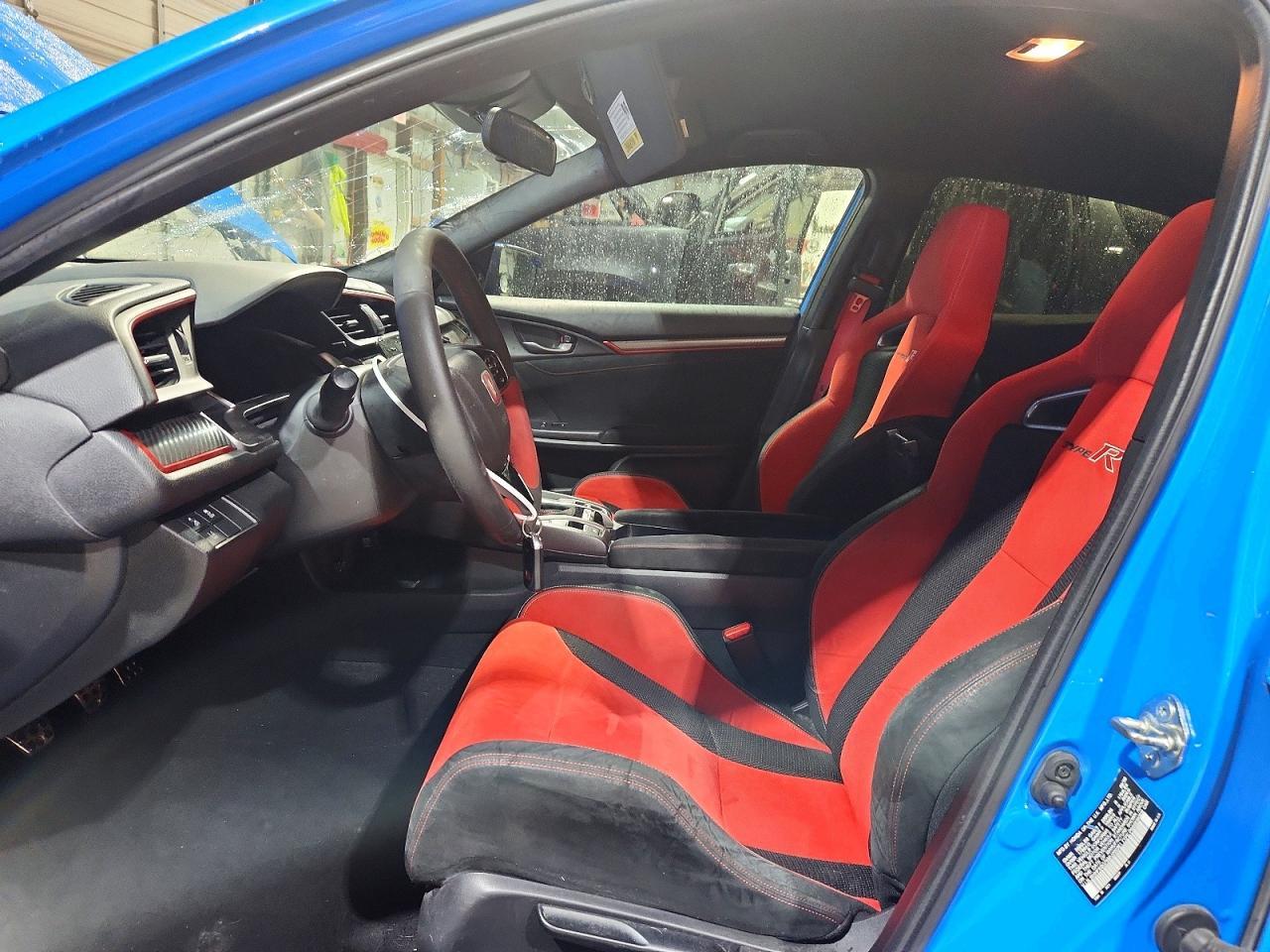 2021 Honda Civic Type-R Touring - Image 7