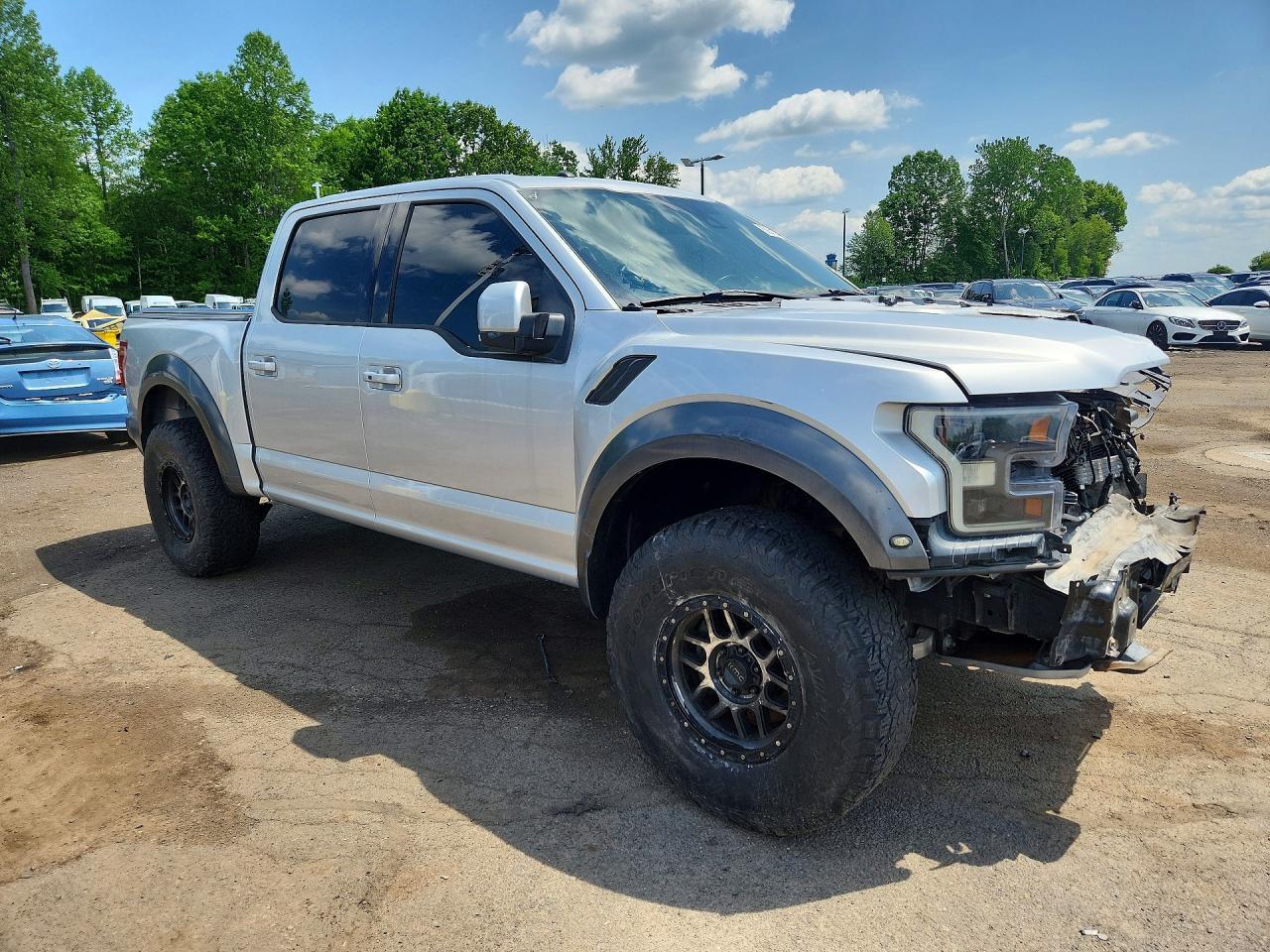 2017 Ford F150 Raptor - Image 4