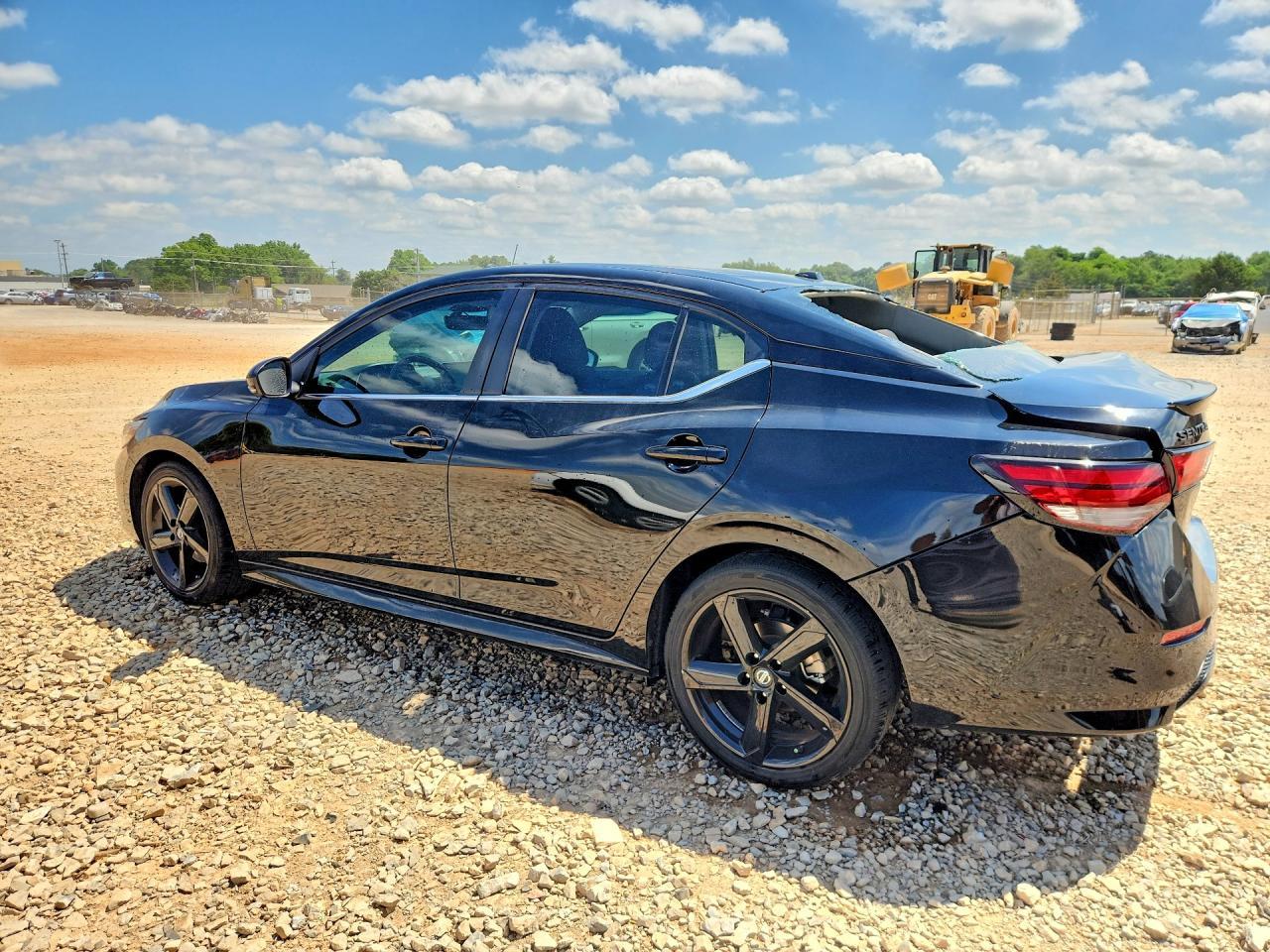 2023 Nissan Sentra Sr - Фото 2