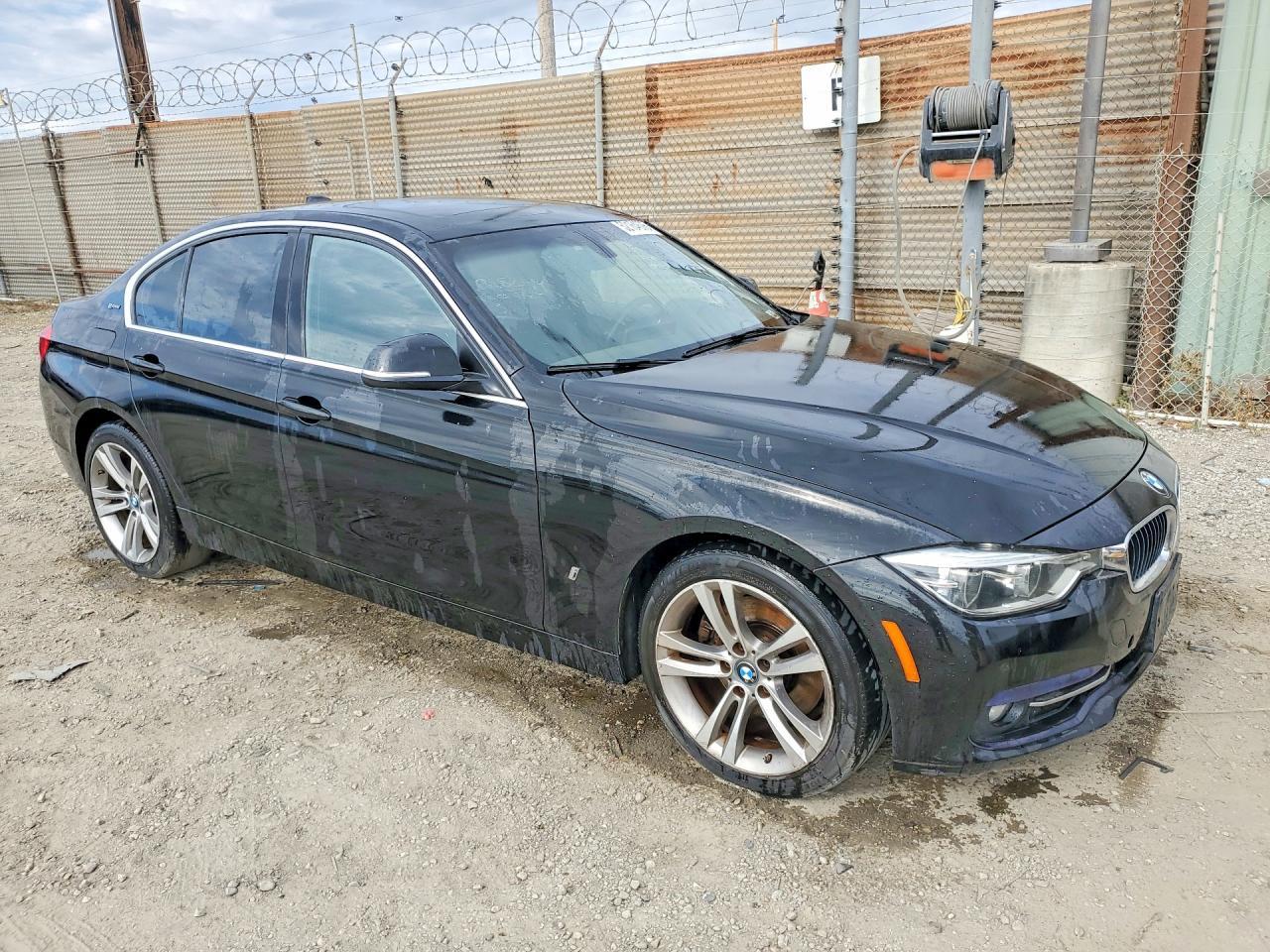 2017 BMW 330E - Image 4