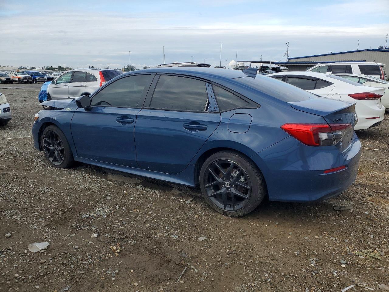 2026 Honda Civic Sport - Image 2