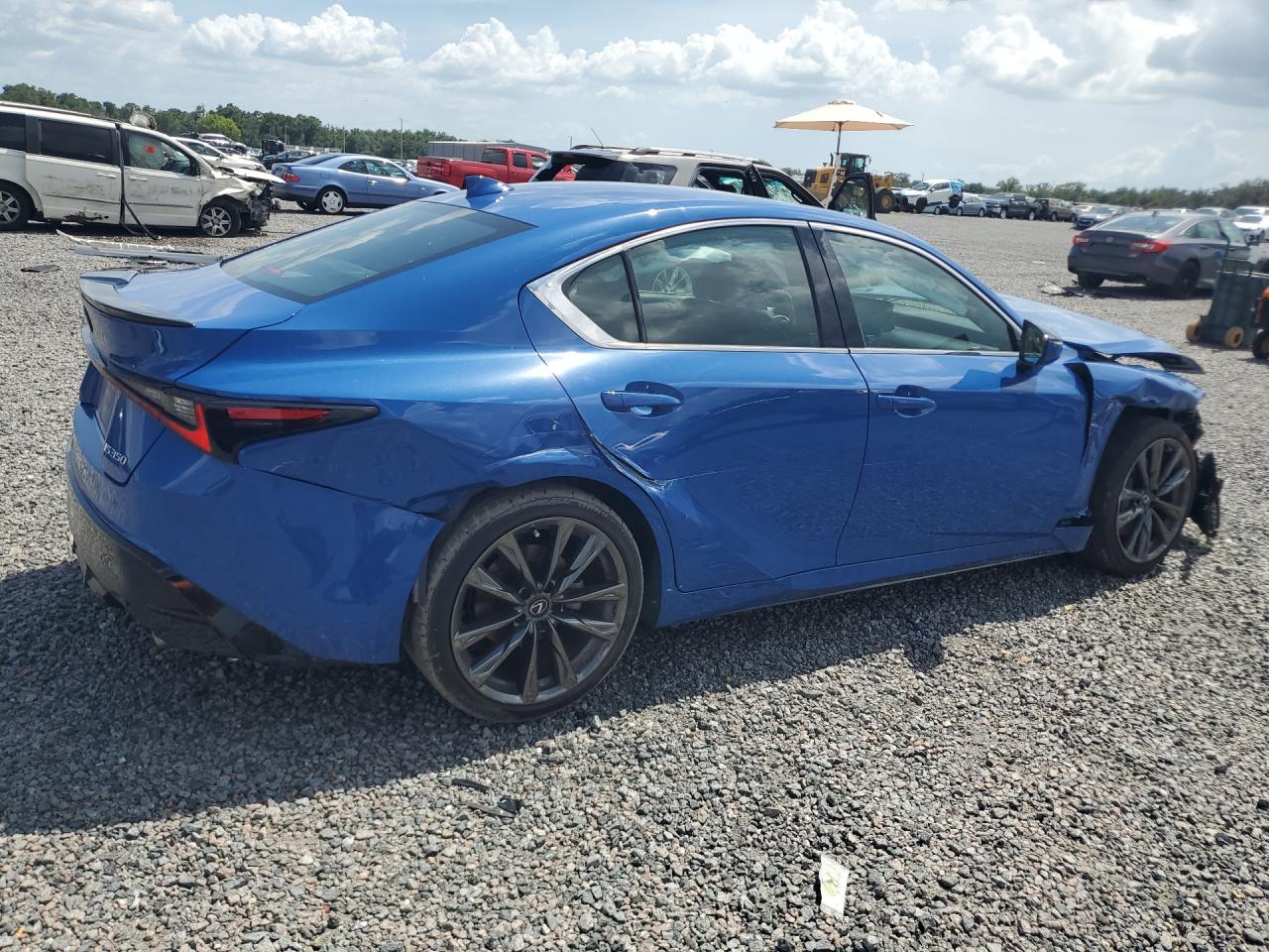 2023 Lexus Is 350 F Sport - Image 3