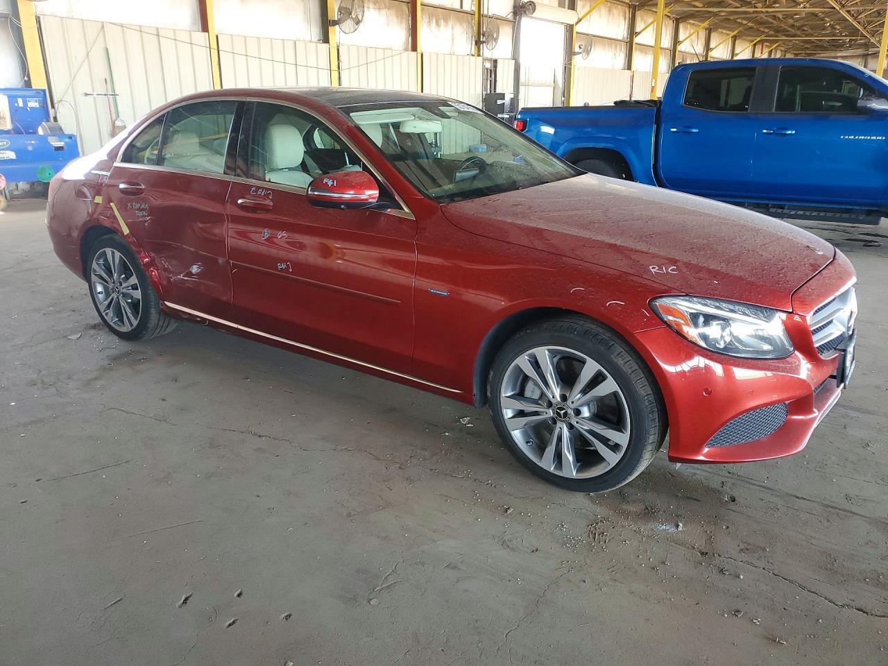 2018 Mercedes-Benz C 350E - Фото 4