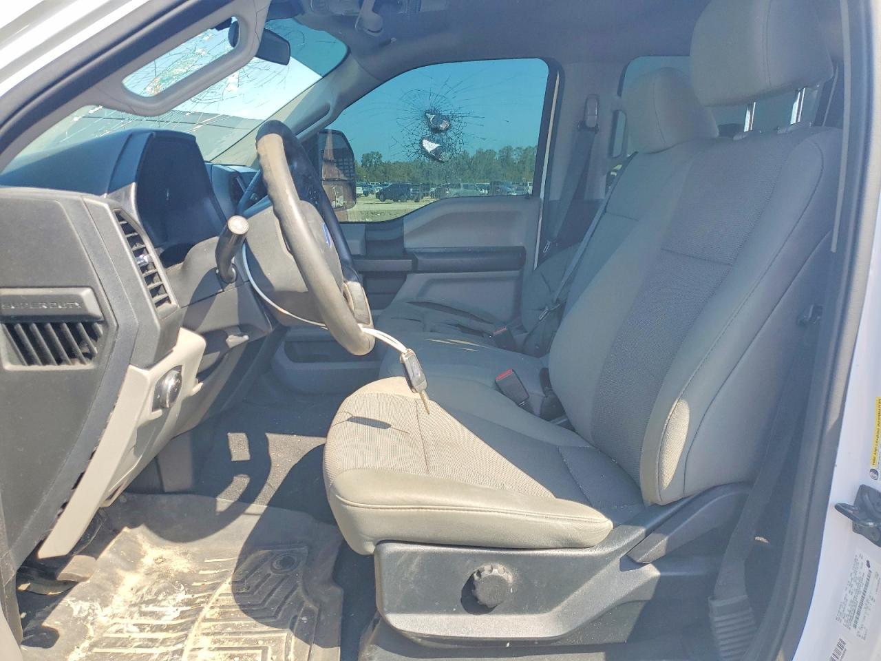 2021 Ford F250 Super Duty - Фото 7