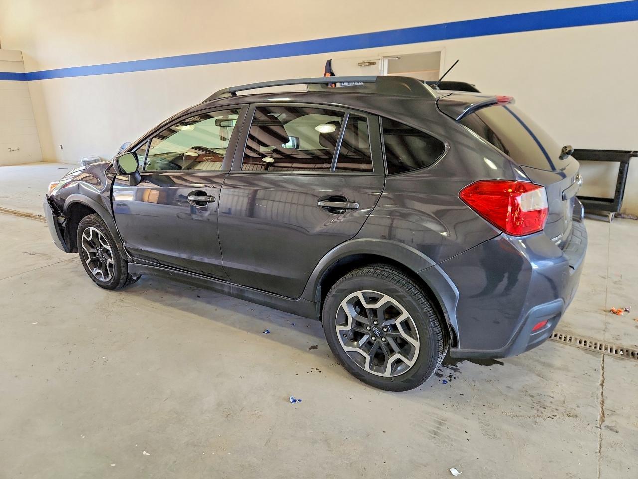 2016 Subaru Crosstrek Premium - Фото 2