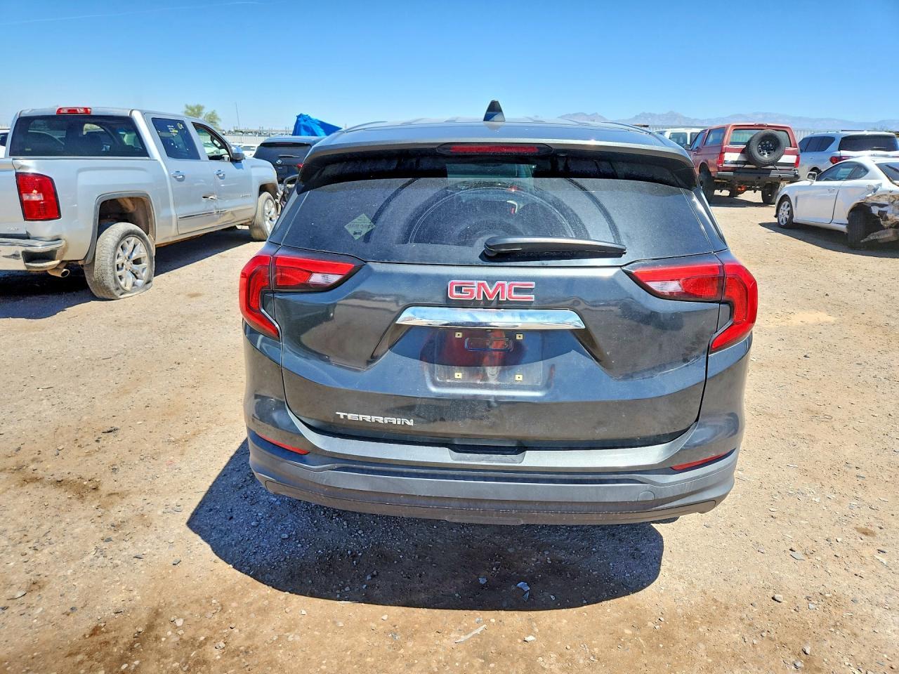 2018 GMC Terrain Sle - Image 6
