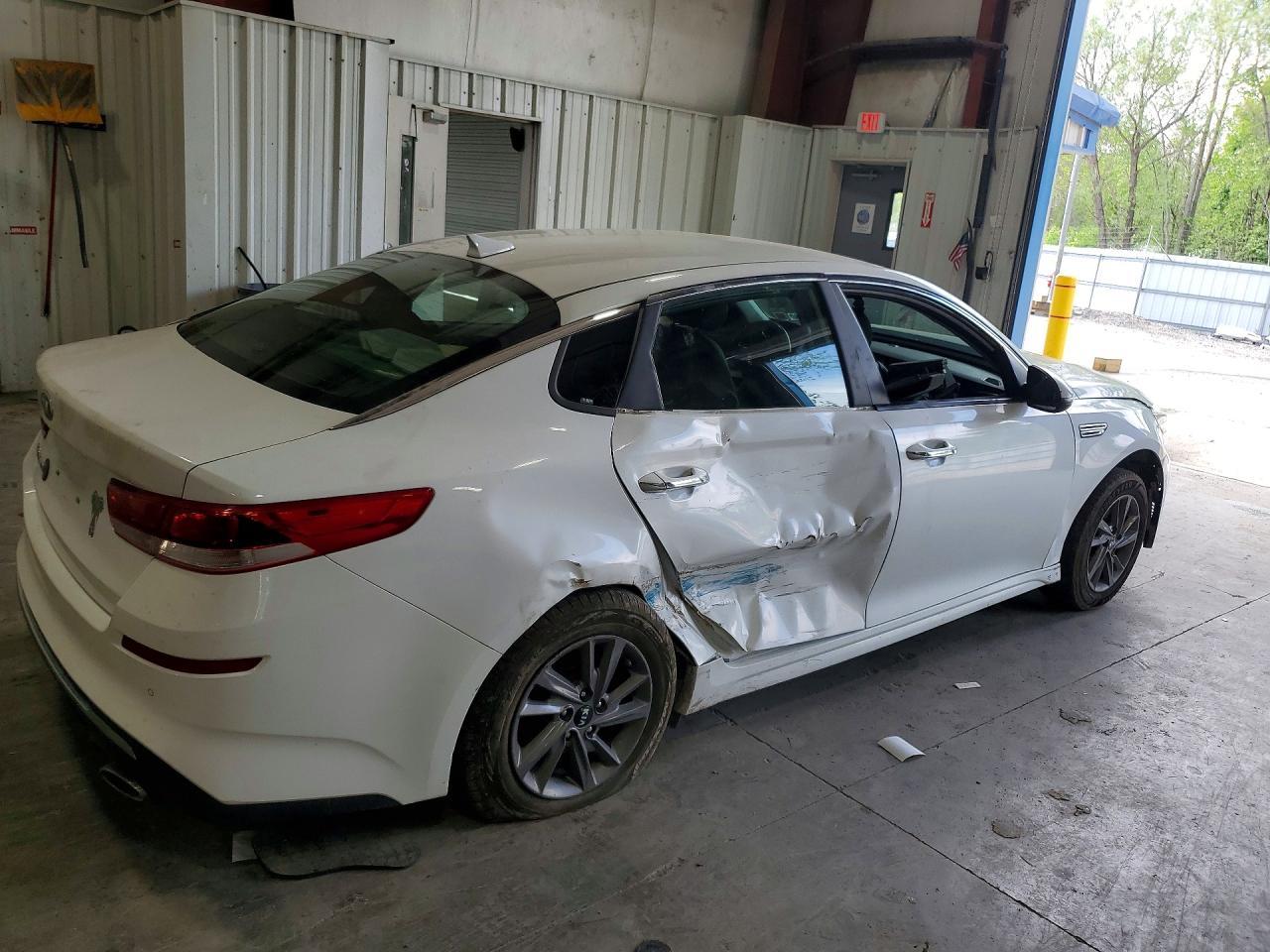 2020 Kia Optima Lx - Фото 3